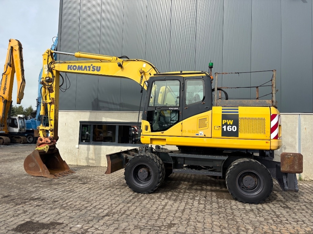Komatsu PW 160-7 - PW160 - PW 160 - PW 180 - PW 140 - Excavadora de ruedas: foto 3 Komatsu PW 160-7 - PW160 - PW 160 - PW 180 - PW 140 - Excavadora de ruedas: foto 3