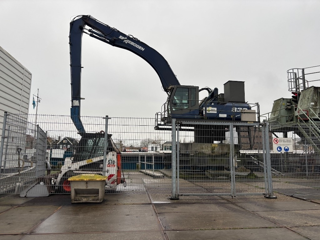 Manipulador de materiales Sennebogen 830 Electric / 830A: foto 26