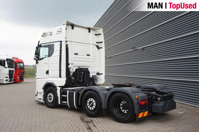 Cabeza tractora MAN TGX 26.510 6x2/4 BL SA / Retarder / LED: foto 14