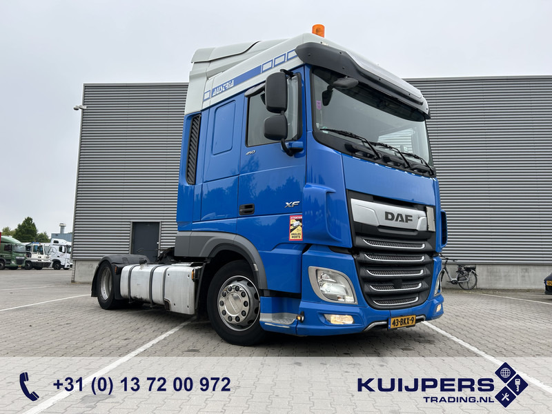 DAF XF 450 FT SC / Mega - Lowdeck / 681 dkm / 2 Tanks / Tacho V2 / Stand Airco - Cabeza tractora: foto 1 DAF XF 450 FT SC / Mega - Lowdeck / 681 dkm / 2 Tanks / Tacho V2 / Stand Airco - Cabeza tractora: foto 1