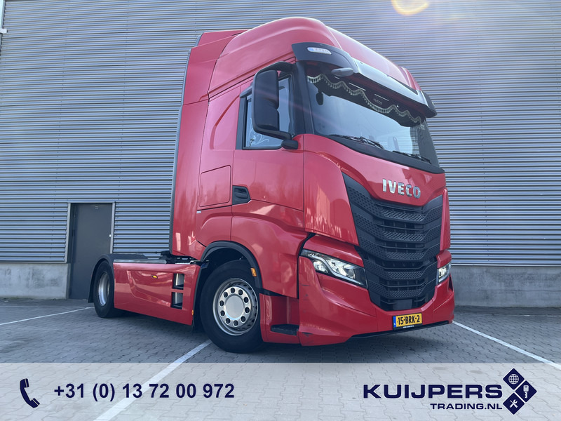 Iveco S-Way AT 420 / Full LED / 569 dkm / 2 Tanks / 2 Fridge / APK TUV 03-26 - Cabeza tractora: foto 1 Iveco S-Way AT 420 / Full LED / 569 dkm / 2 Tanks / 2 Fridge / APK TUV 03-26 - Cabeza tractora: foto 1