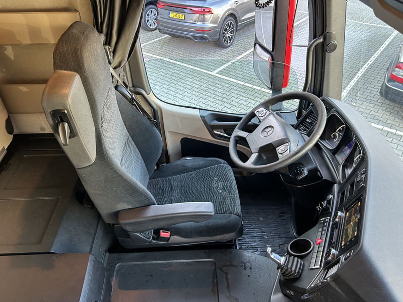 Mercedes-Benz Actros 1842 LS Streamspace / 934 dkm / NL Truck / APK TUV 03-26 - Cabeza tractora: foto 3 Mercedes-Benz Actros 1842 LS Streamspace / 934 dkm / NL Truck / APK TUV 03-26 - Cabeza tractora: foto 3