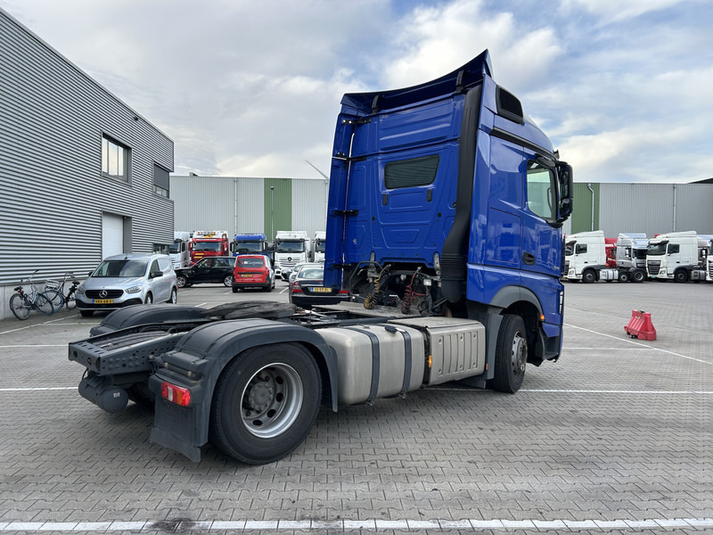 Mercedes-Benz Actros 1842 StreamSpace / 939 dkm / 2 Tanks / NL Truck - Cabeza tractora: foto 2 Mercedes-Benz Actros 1842 StreamSpace / 939 dkm / 2 Tanks / NL Truck - Cabeza tractora: foto 2