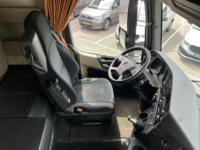 Mercedes-Benz Actros 1842 StreamSpace / 952 dkm / NL Truck - Cabeza tractora: foto 3 Mercedes-Benz Actros 1842 StreamSpace / 952 dkm / NL Truck - Cabeza tractora: foto 3