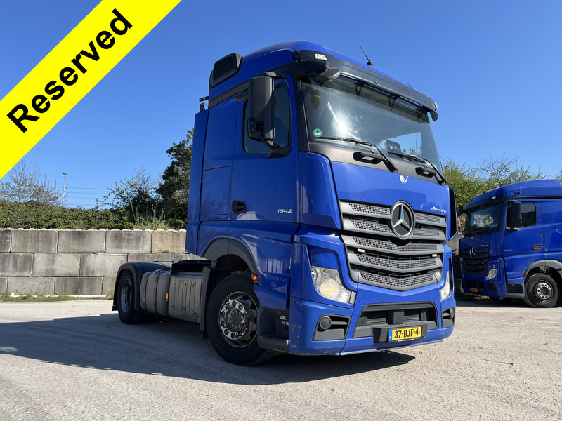 Mercedes-Benz Actros 1842 Streamspace / 937 dkm / 2 Tanks / NL Truck - Cabeza tractora: foto 1 Mercedes-Benz Actros 1842 Streamspace / 937 dkm / 2 Tanks / NL Truck - Cabeza tractora: foto 1