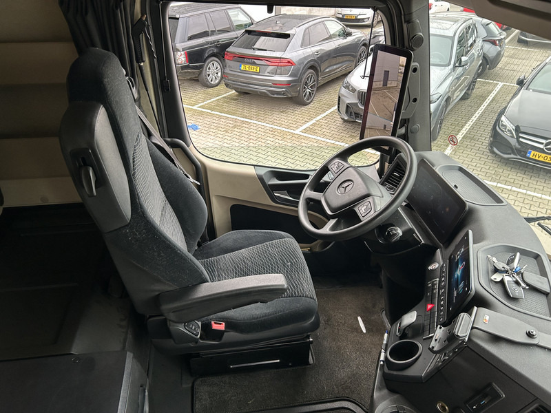 Mercedes-Benz Actros 1845 Bigspace / 314 dkm / Mirror Cams / 2 Tanks / NL Truck - Cabeza tractora: foto 3 Mercedes-Benz Actros 1845 Bigspace / 314 dkm / Mirror Cams / 2 Tanks / NL Truck - Cabeza tractora: foto 3