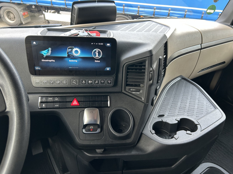 Mercedes-Benz Actros 1845 Gigaspace / Tacho V2 / PTO - Hydraulic / Stand Airco / APK TUV 11-26 - Cabeza tractora: foto 5 Mercedes-Benz Actros 1845 Gigaspace / Tacho V2 / PTO - Hydraulic / Stand Airco / APK TUV 11-26 - Cabeza tractora: foto 5