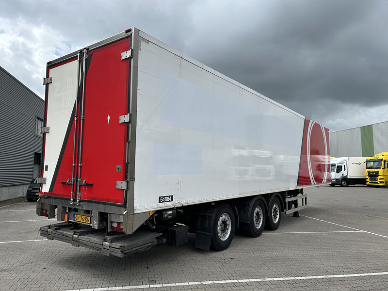 H.T.F HZO 39 / Heiwo / Carrier Vector 1800 -> Defect / Iso Box / Loadlift 2500 kg - Semirremolque frigorífico: foto 2 H.T.F HZO 39 / Heiwo / Carrier Vector 1800 -> Defect / Iso Box / Loadlift 2500 kg - Semirremolque frigorífico: foto 2