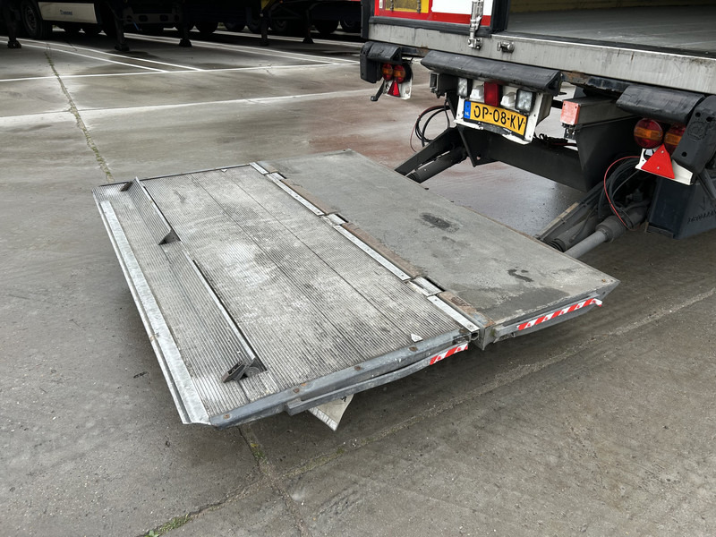 Krone Cool Liner / City / Thermo King Koeler / Laadklep 2500 kg / APK 01-27 - Semirremolque frigorífico: foto 5 Krone Cool Liner / City / Thermo King Koeler / Laadklep 2500 kg / APK 01-27 - Semirremolque frigorífico: foto 5