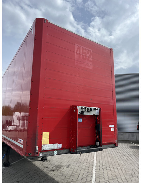 Leasing de Schmitz Cargobull SCB S2 / Box Trailer / 2 axle / APK TUV 06-26 Schmitz Cargobull SCB S2 / Box Trailer / 2 axle / APK TUV 06-26: foto 14