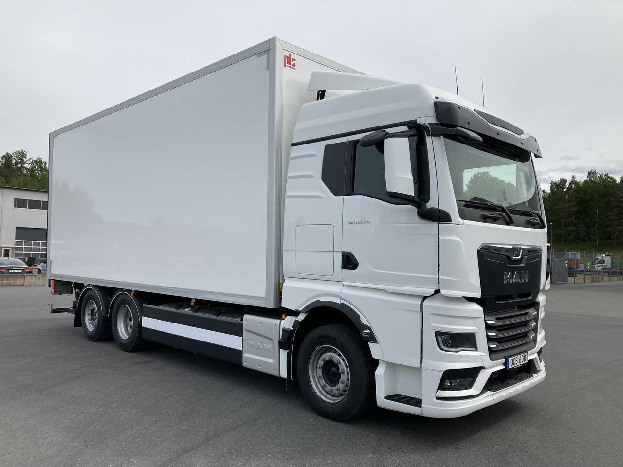 TGX 26.510 6×2-4 Fjärrbil Skåp PLS - Camión transporte de bebidas: foto 2 TGX 26.510 6×2-4 Fjärrbil Skåp PLS - Camión transporte de bebidas: foto 2