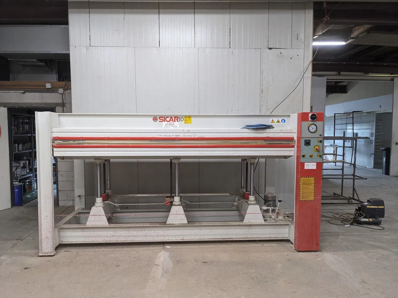 Sicario Sicario, Industriële pers - Máquina para madera: foto 1 Sicario Sicario, Industriële pers - Máquina para madera: foto 1