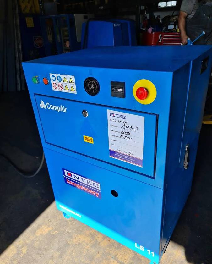 Kompresor śrubowy COMPAIR LS 11, 11 kw - Compresor de aire: foto 1 Kompresor śrubowy COMPAIR LS 11, 11 kw - Compresor de aire: foto 1