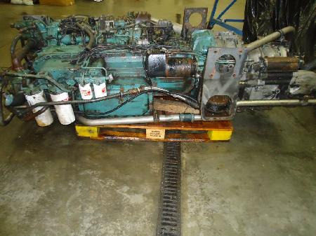 Volvo motor THD102KF met ZF automaat versnellingsbak - Motor para Autobús: foto 1 Volvo motor THD102KF met ZF automaat versnellingsbak - Motor para Autobús: foto 1