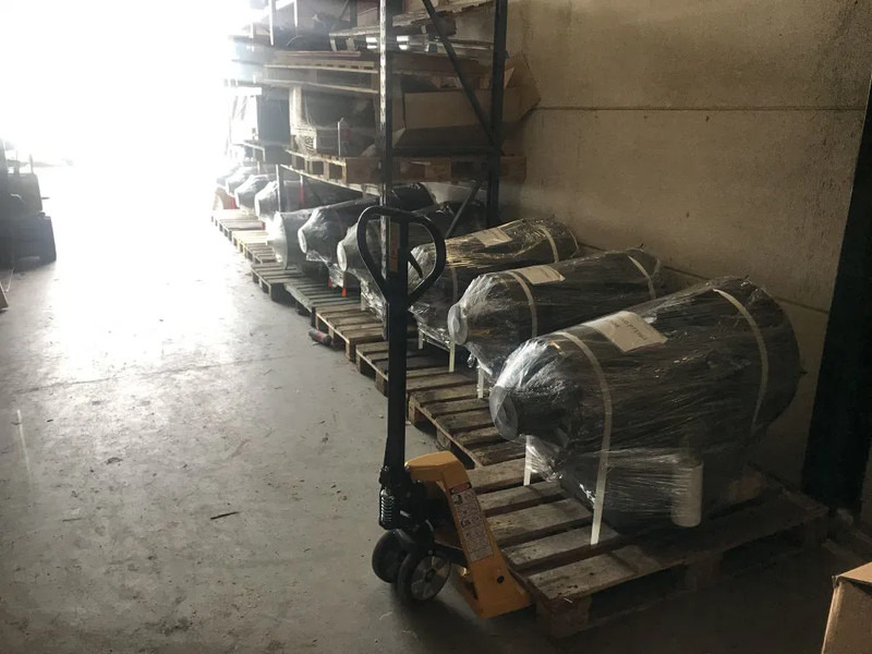 Volvo PT1563 22688 - Caja de cambios para Dúmper articulado: foto 5 Volvo PT1563 22688 - Caja de cambios para Dúmper articulado: foto 5