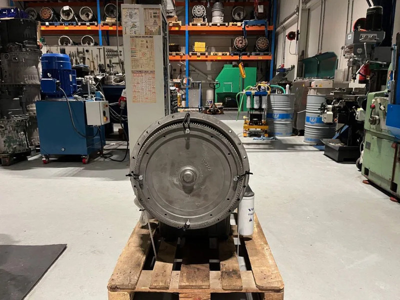 Volvo PT1662 - Caja de cambios: foto 2 Volvo PT1662 - Caja de cambios: foto 2