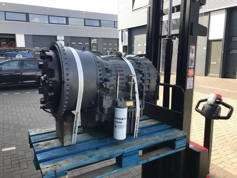 Volvo Versnellingsbak PT2116 22416 - Caja de cambios para Dúmper articulado: foto 2 Volvo Versnellingsbak PT2116 22416 - Caja de cambios para Dúmper articulado: foto 2