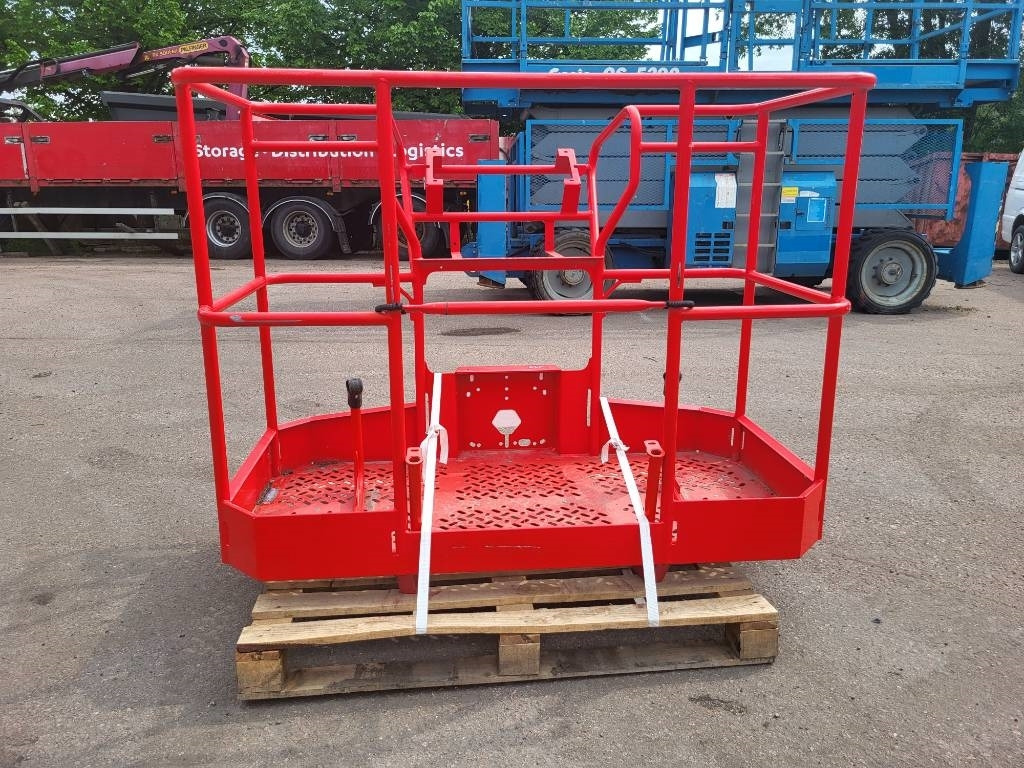 Manitou ATJ 200 kori - Plataforma elevadora: foto 1 Manitou ATJ 200 kori - Plataforma elevadora: foto 1