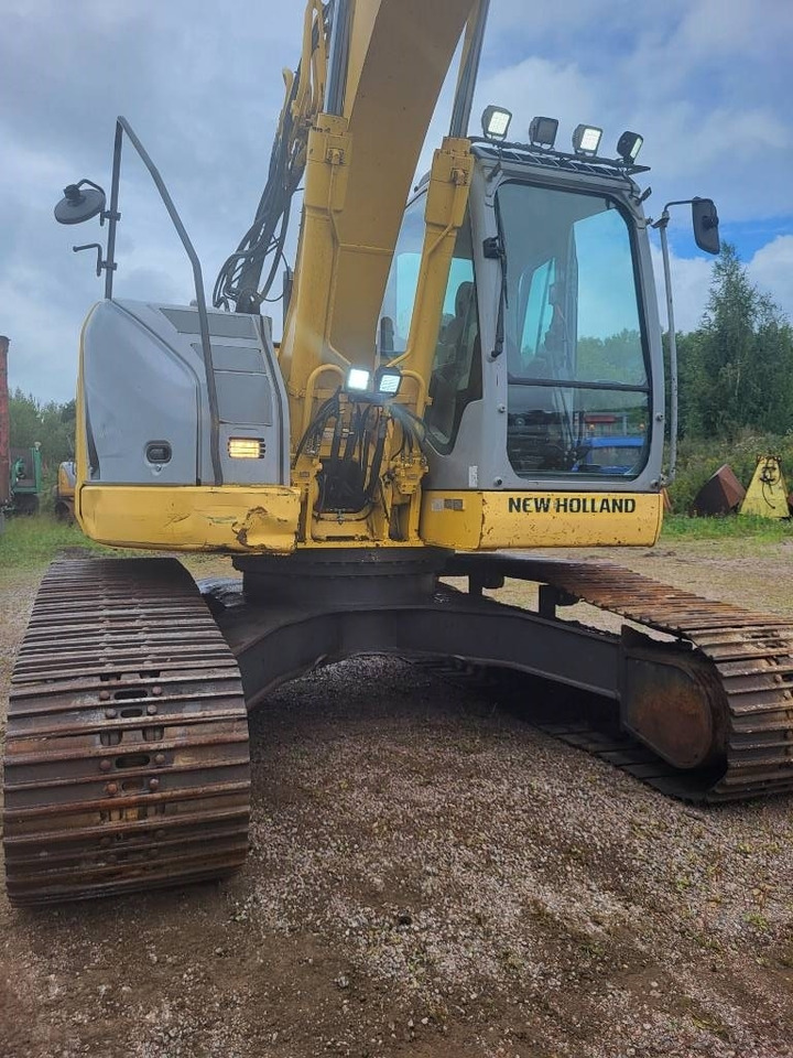 Excavadora de cadenas New Holland Kobelco E 235 B SR-2: foto 13