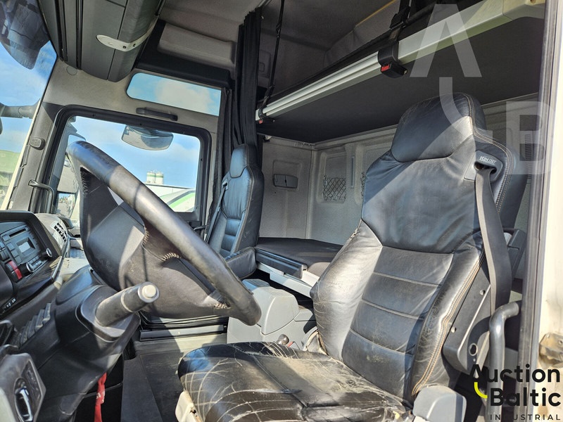 MAN TGX26.480 6X4 BL - Cabeza tractora: foto 5 MAN TGX26.480 6X4 BL - Cabeza tractora: foto 5
