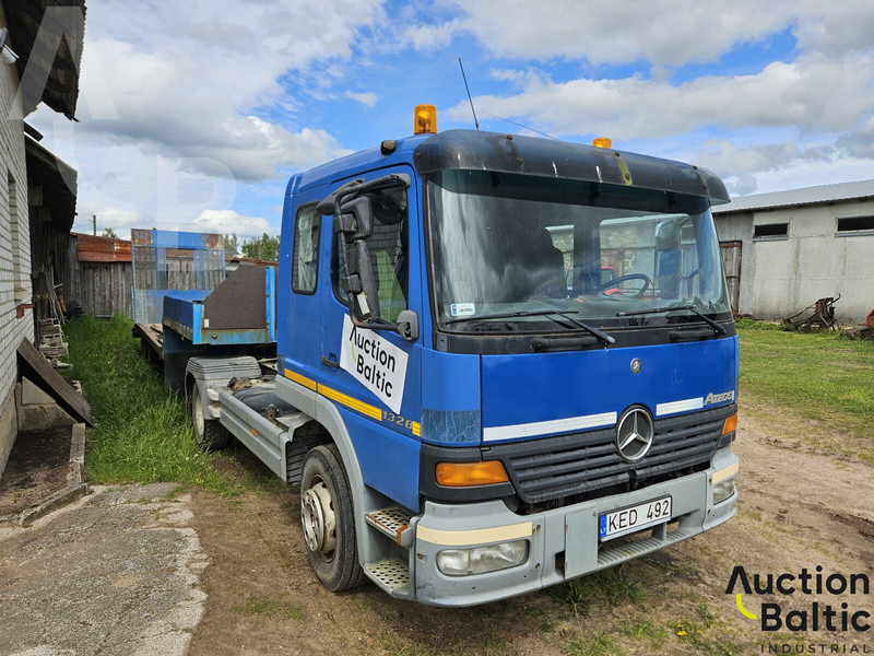 Mercedes-Benz Atego 1328 - Cabeza tractora: foto 1 Mercedes-Benz Atego 1328 - Cabeza tractora: foto 1
