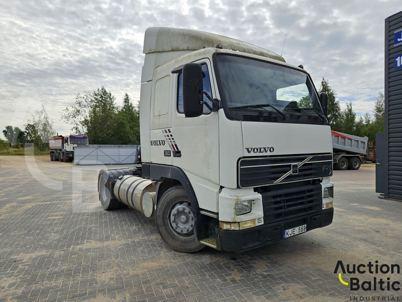 Volvo FH12 - Cabeza tractora: foto 2 Volvo FH12 - Cabeza tractora: foto 2