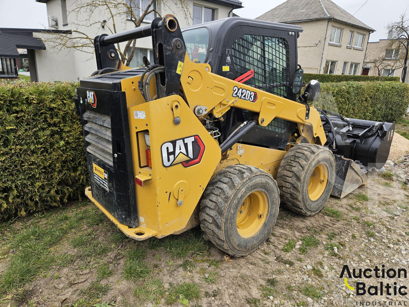 Caterpillar 242 D 3 - Minicargadora: foto 5 Caterpillar 242 D 3 - Minicargadora: foto 5