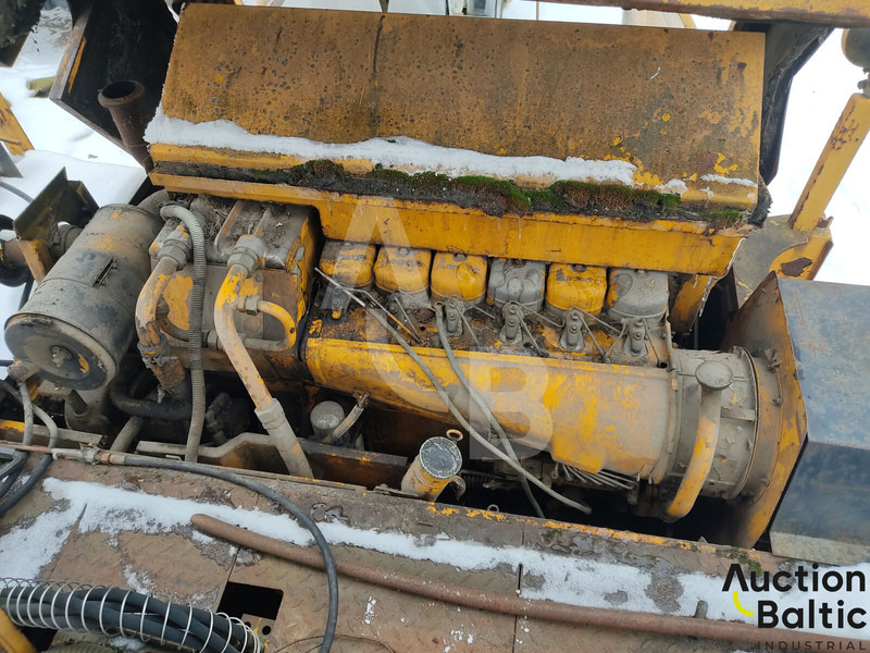 Pavimentadora de asfalto Demag DF 120 P: foto 16 Pavimentadora de asfalto Demag DF 120 P: foto 16