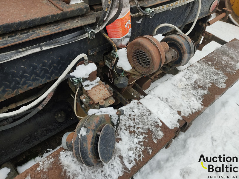 Pavimentadora de asfalto Demag DF 120 P: foto 19 Pavimentadora de asfalto Demag DF 120 P: foto 19