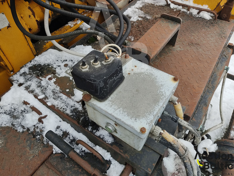 Pavimentadora de asfalto Demag DF 120 P: foto 17 Pavimentadora de asfalto Demag DF 120 P: foto 17