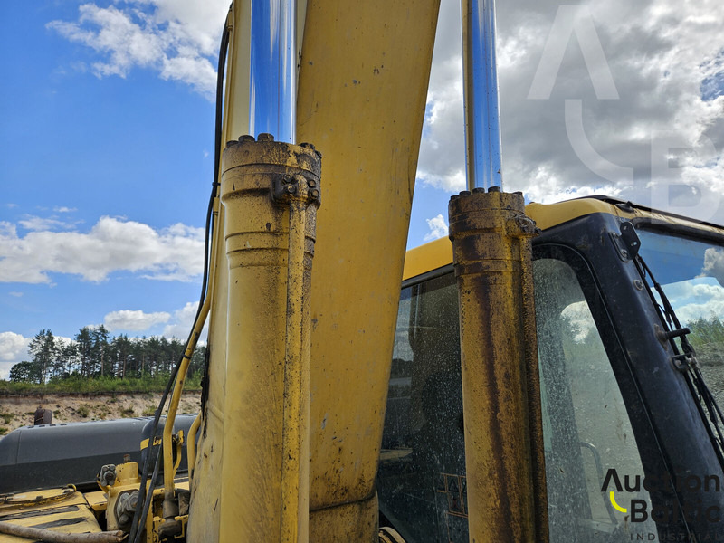 Excavadora de cadenas Komatsu PC240NLC-7K: foto 11