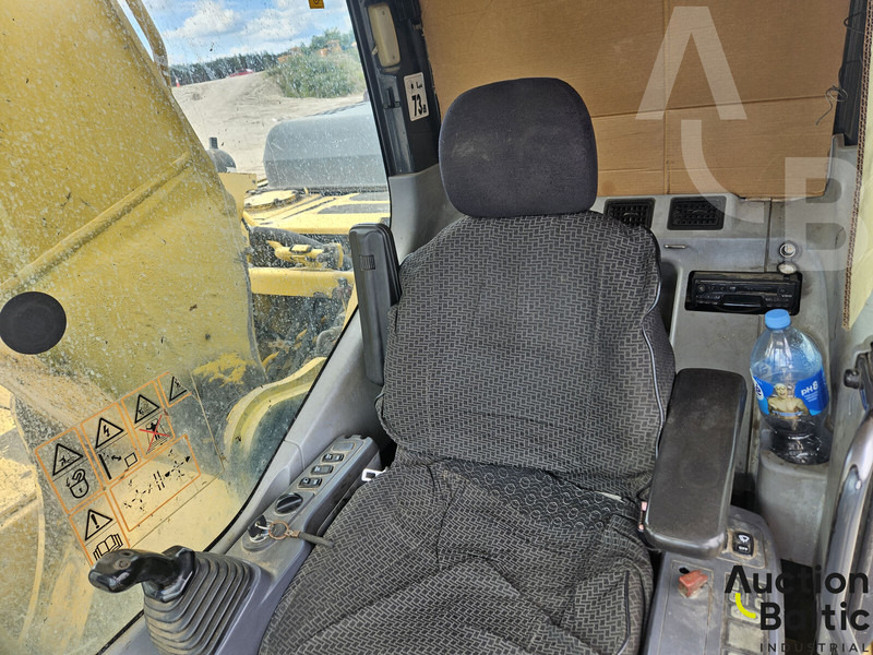 Excavadora de cadenas Komatsu PC240NLC-7K: foto 7