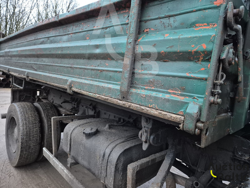 Camión volquete MAN 18.222: foto 13