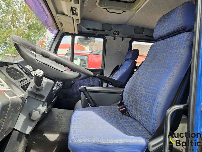 MAN 18.225 - Camión chasis: foto 5 MAN 18.225 - Camión chasis: foto 5