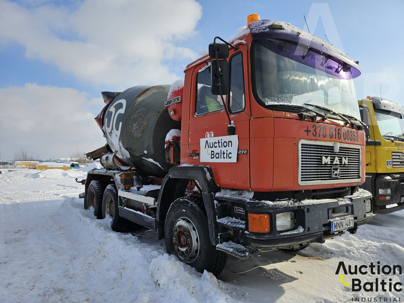 MAN F 08 - Camión hormigonera: foto 2 MAN F 08 - Camión hormigonera: foto 2