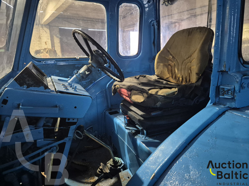 MTZ Belarus MTZ 80L - Tractor: foto 5 MTZ Belarus MTZ 80L - Tractor: foto 5