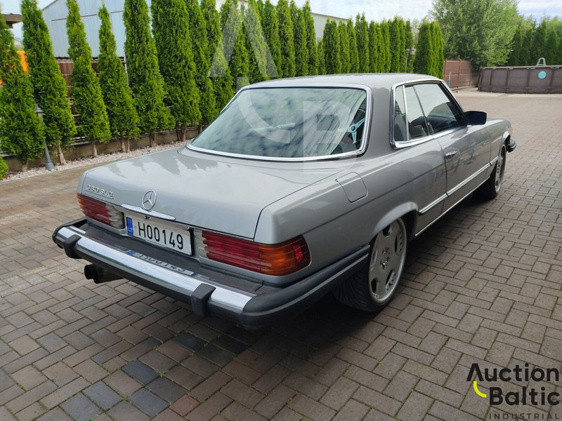 Mercedes-Benz 300-serie 380 SLC - Coche: foto 5 Mercedes-Benz 300-serie 380 SLC - Coche: foto 5