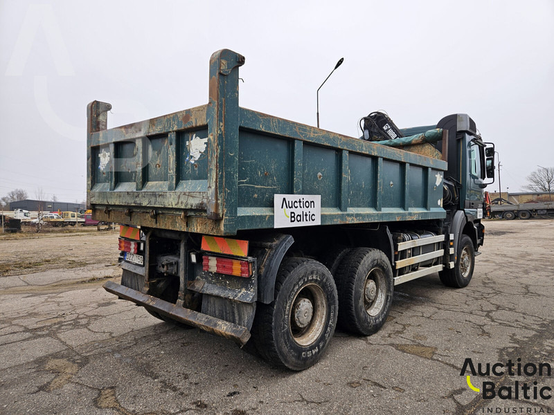 Mercedes-Benz 3331 - Camión volquete: foto 3 Mercedes-Benz 3331 - Camión volquete: foto 3