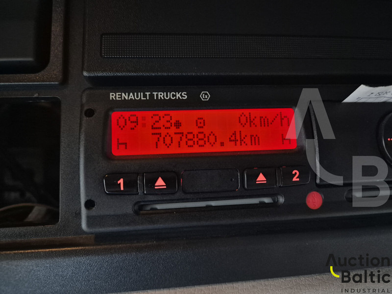 Camión caja cerrada Renault Midlum: foto 10 Camión caja cerrada Renault Midlum: foto 10