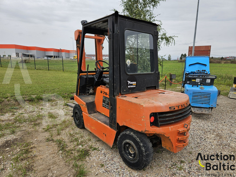 Still R70/30 - Carretilla elevadora diésel: foto 3 Still R70/30 - Carretilla elevadora diésel: foto 3