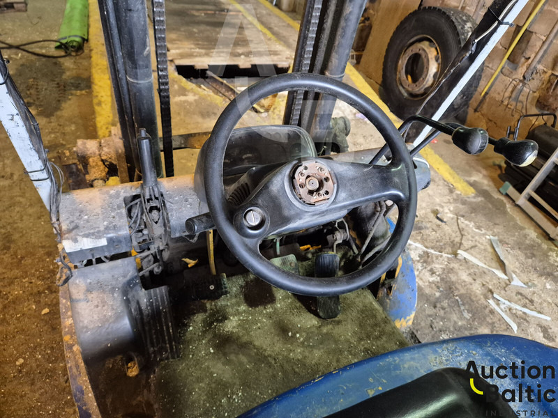 Carretilla elevadora diésel TCM FD20: foto 11 Carretilla elevadora diésel TCM FD20: foto 11