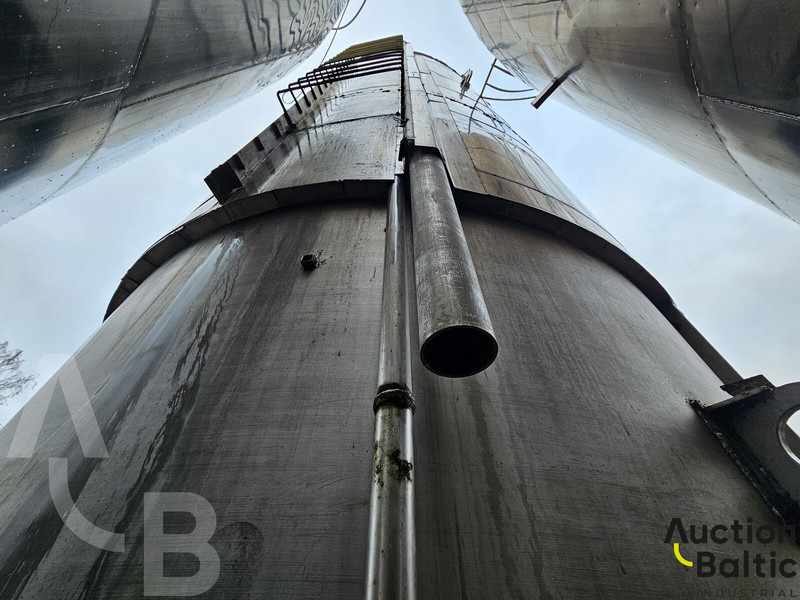 Tanker for milk - Camión cisterna: foto 3 Tanker for milk - Camión cisterna: foto 3