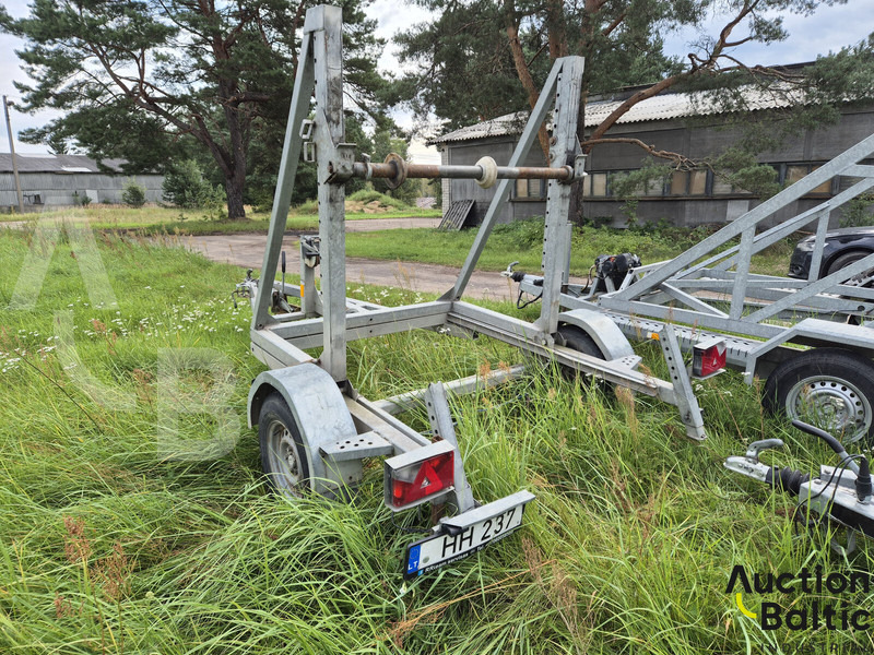 Tiki KP1500-RB - Semirremolque lona: foto 4 Tiki KP1500-RB - Semirremolque lona: foto 4