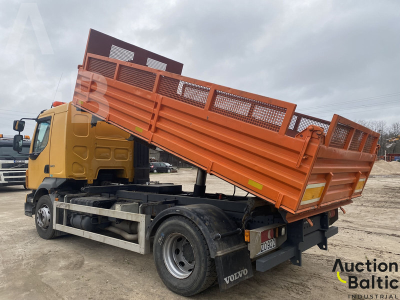 Volvo FL 240 4x2 - Camión volquete: foto 4 Volvo FL 240 4x2 - Camión volquete: foto 4