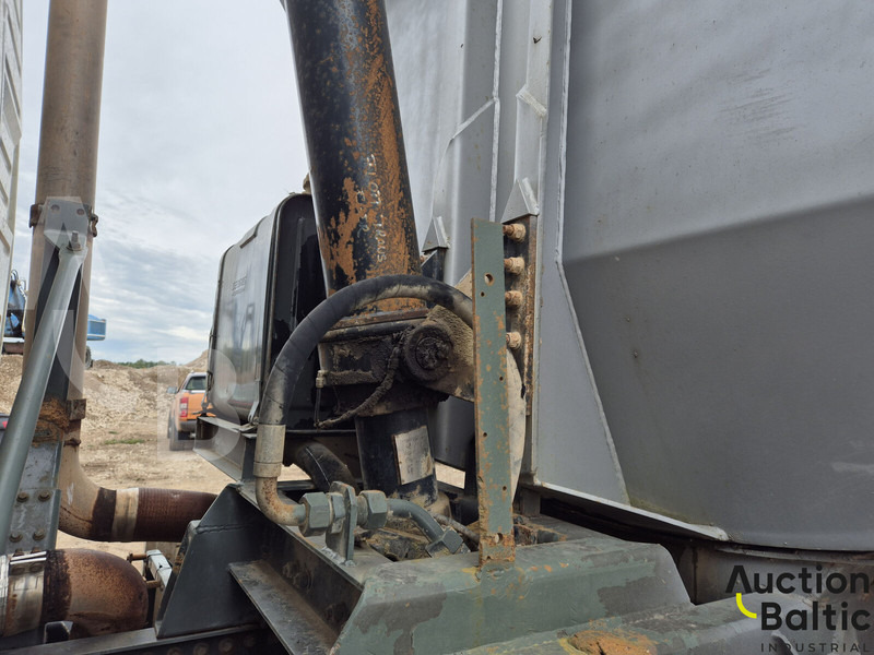 Camión volquete Volvo FM12: foto 11