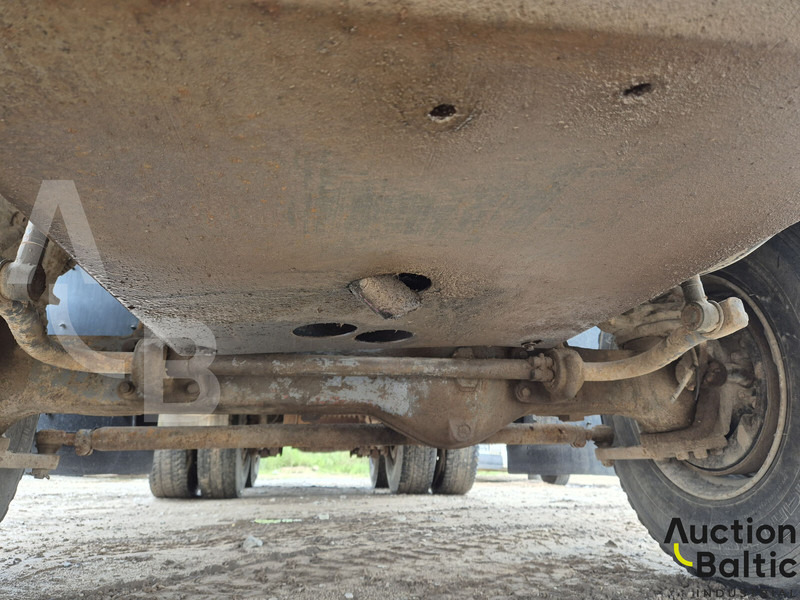 Camión volquete Volvo FM12: foto 16