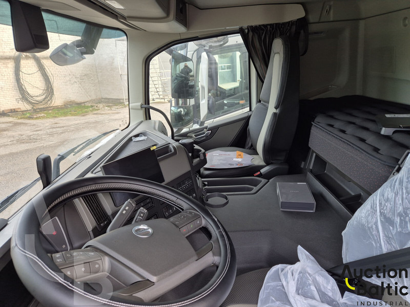 Camión portavehículos Volvo FM500: foto 6