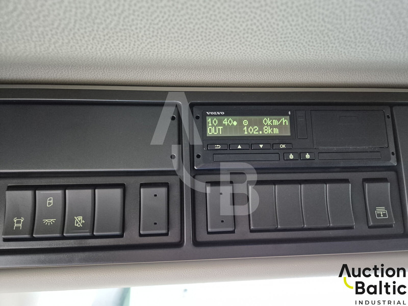 Camión portavehículos Volvo FM500: foto 11