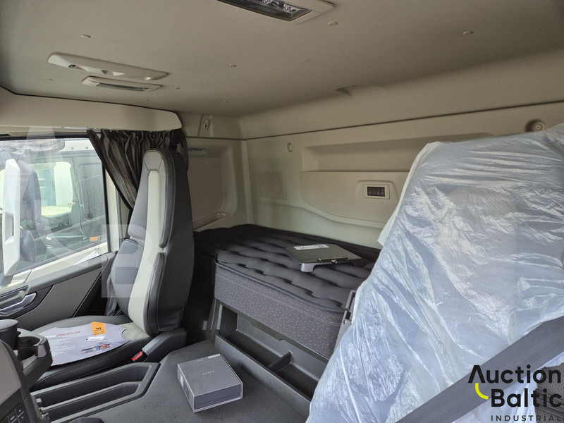 Camión portavehículos Volvo FM500: foto 13