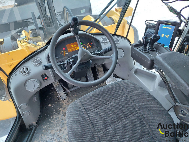 Volvo L 180 G - Cargadora de ruedas: foto 5 Volvo L 180 G - Cargadora de ruedas: foto 5